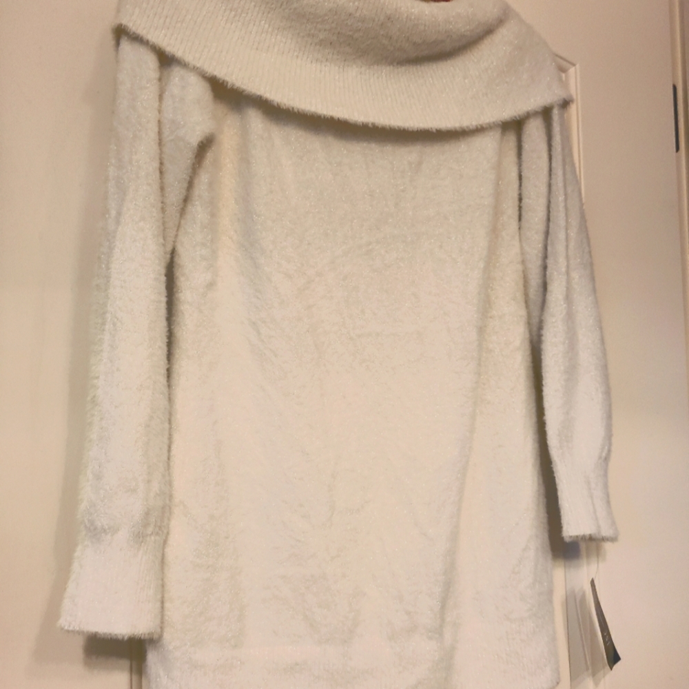 2 sweaters